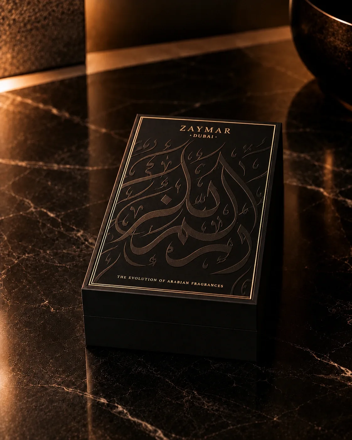 The Zaymar case: the calligraphy of the collection pressed into the lid